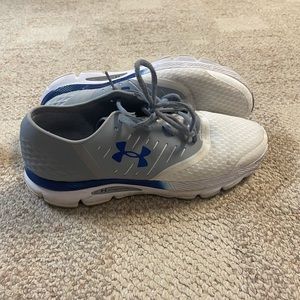 Under armour size 13